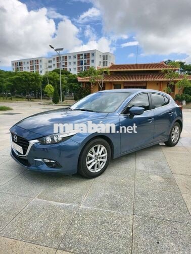 Mazda 3 Hatchback FL 2017 Xanh