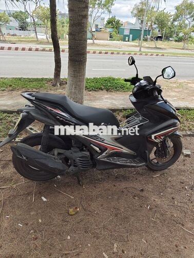 Yamaha NVX 155 Đen