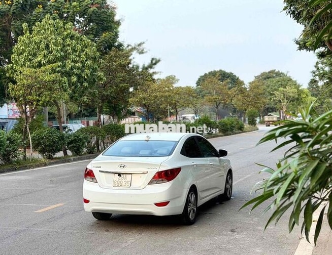 Hyundai Accent 2012 1.4 AT Trắng