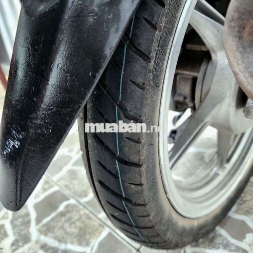 SUZUKI IMPULSE 2018 ĐỎ ĐEN