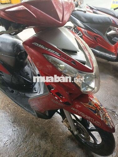 Yamaha Mio màu đỏ đen