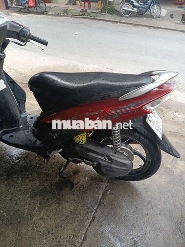 Yamaha Mio màu đỏ đen
