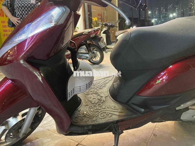 Honda Lead 2016 màu Đỏ