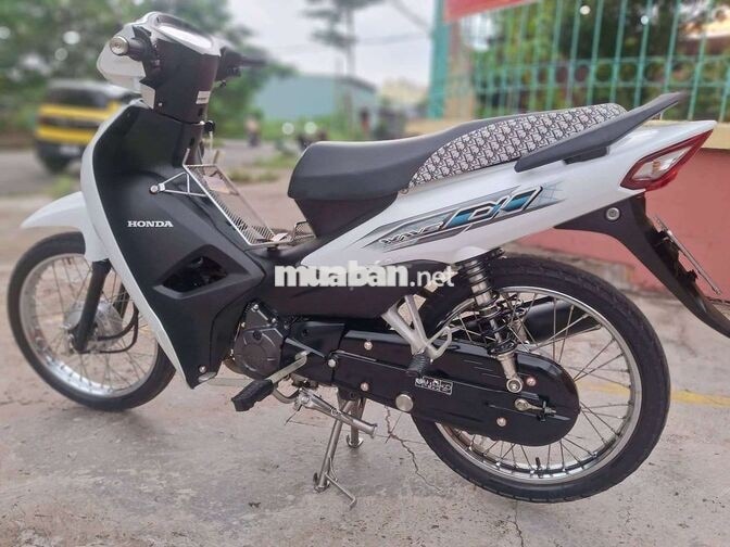 Honda wave 110 đk 2025 bs 86 cà vẹt kèm cccd chủ