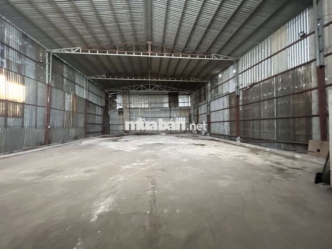 CHO THUÊ XƯỞNG 1200M MẶT TIỀN QUỐC LỘ 1A THỦ ĐỨC GẦN CHỢ ĐẦU MỐI