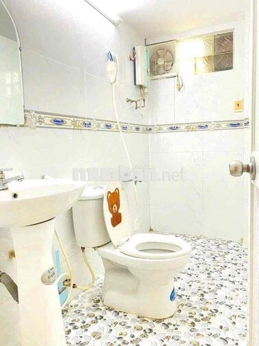 💰💰💰 TRỆT LỬNG 2LẦU 3PN 4WC - HẺM XE HƠI 79 LÊ HOÀNG PHÁI