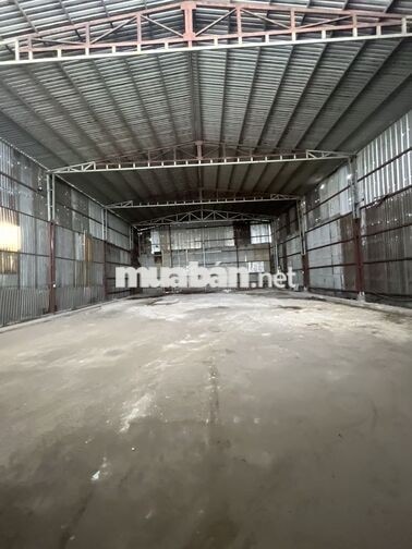 CHO THUÊ XƯỞNG 1200M MẶT TIỀN QUỐC LỘ 1A THỦ ĐỨC GẦN CHỢ ĐẦU MỐI