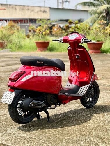 Piaggio Sprint Đỏ CANDY