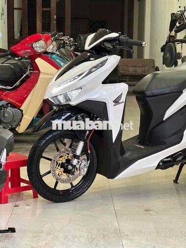 HONDA VARIO 125 TRẮNG ĐEN 2021