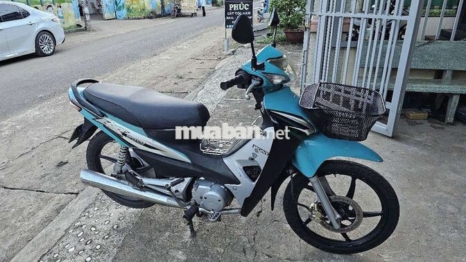 Honda Wave màu Xanh