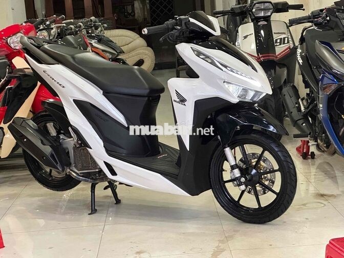 HONDA VARIO 125 TRẮNG ĐEN 2021