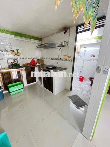 cho thuê nhà mặt tiền đường nội bộ kdc Bình Phú 2