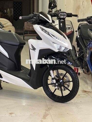 HONDA VARIO 125 TRẮNG ĐEN 2021