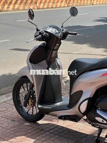 Honda SH Mode 2023 ABS màu Bạc