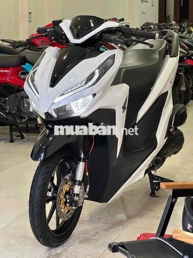 HONDA VARIO 125 TRẮNG ĐEN 2021