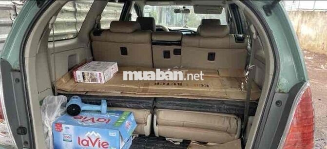 Toyota Innova 2010 V 145000 km Xanh