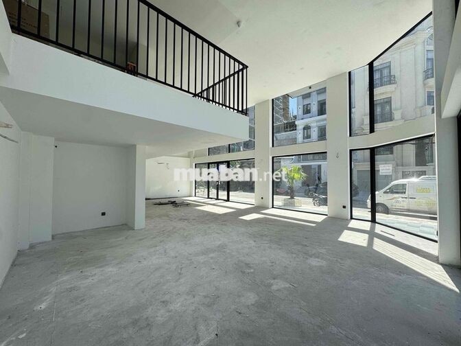 CHO THUÊ MBKD 120m2 TRUNG TÂM GẦN LOTTE Q7 HỢP ĐA NGÀNH NGHỀ