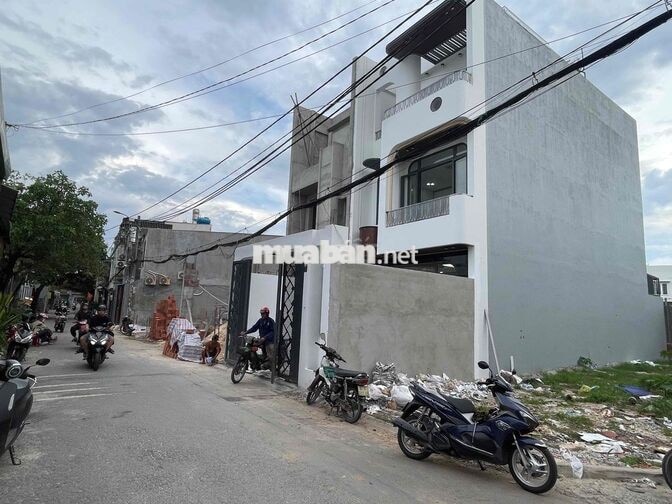 Đất Góc 2MT Nhựa 8m Thông 1/50m Trần Văn Mười Cách Chợ Đại Hải 150m.