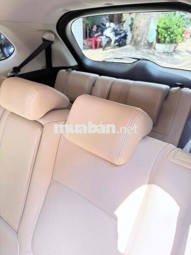 Mitsubishi Outlander 2017 7 chỗ 111000 km đỏ