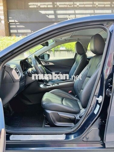 Mazda 3 2018 1.5 AT Xanh Cavansite 1Chủ