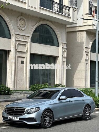 MERCEDES-BENZ E200 2017 60000 KM BẠC