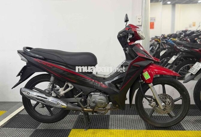 Honda Blade 2017 chính chủ, máy êm vọt
