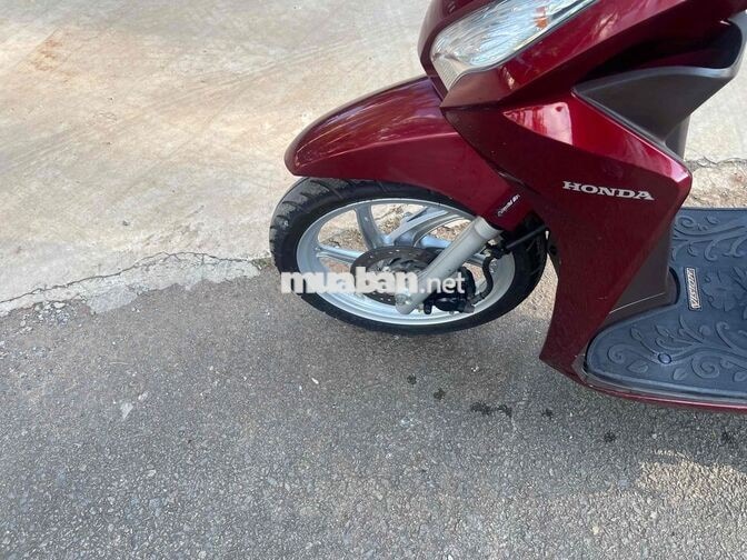 Honda Vision màu Đỏ