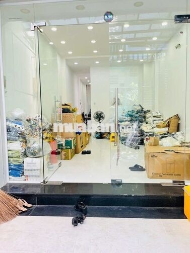 CHO THUÊ NHÀ Mới Rộng Rãi Có Sân Để Xe Gần MT 3/2