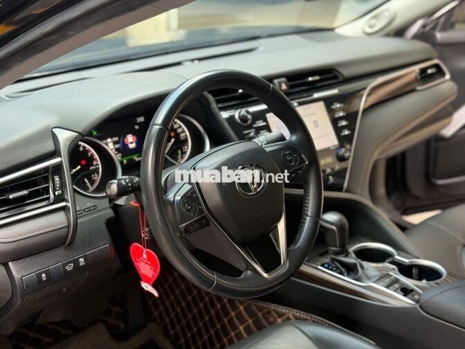 CAMRY 2.5Q 2019 - NHẬP THÁI LAN - GIÁ TL