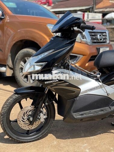 Honda Air Blade 2010 đen bạc