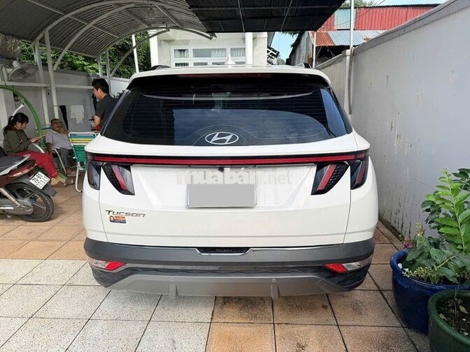 Hyundai Tucson 2024 2.0 Đặc biệt Trắng