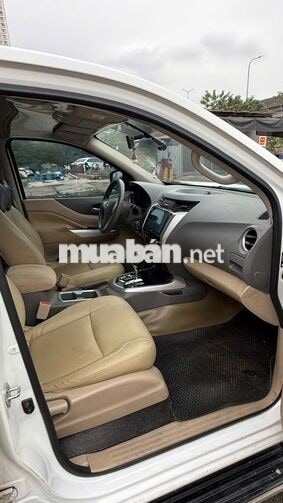 Navara AT 1 cầu 2017 - 340tr
