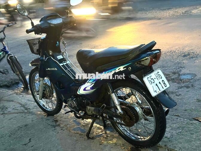 Honda Wave màu Xanh