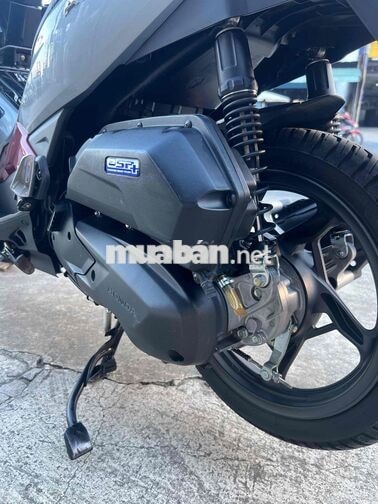 Honda Air Blade 4val 2024 Đỏ xám bạc bán trả góp