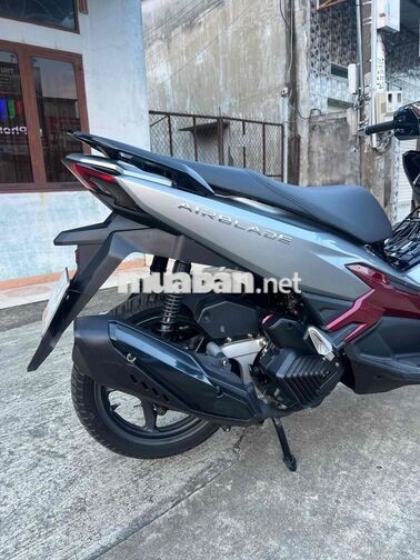 Honda Air Blade 4val 2024 Đỏ xám bạc bán trả góp