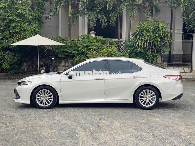Camry 2.0G 2020 - Xe Đẹp Hãng Check