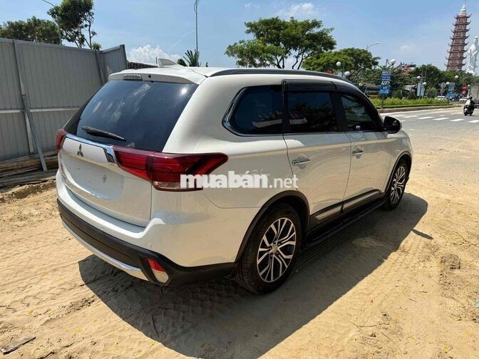 Mitsubishi Outlander 2018 2.0CVT 120.000 km Trắng