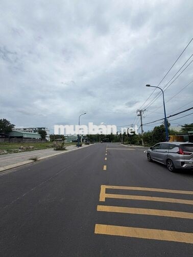 Chính chủ gửi bán độc quyền một cặp nền cực đẹp, đất full thổ cư