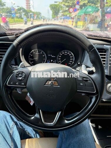 Mitsubishi Outlander 2018 2.0CVT 120.000 km Trắng