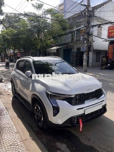 Kia Sonet Luxury 2024 Trắng