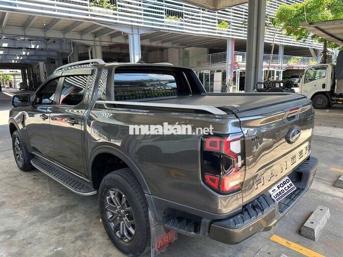 Ford Ranger Wildtrak 2023, bảo hành 2028, vay 75%