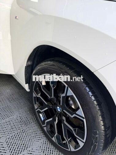 BMW X3 M Sport 2026 20i 3000 km Trắng