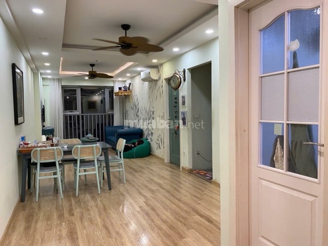 - Bán căn hộ chung cư Imperial Giải Phóng, siêu đẹp, 78m2, 7.4 tỷ