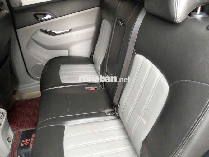 Chevrolet Orlando LTZ 7 chỗ Đen