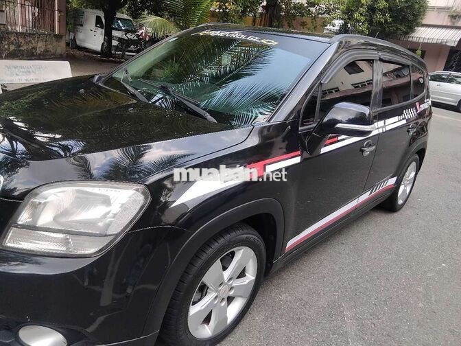 Chevrolet Orlando LTZ 7 chỗ Đen