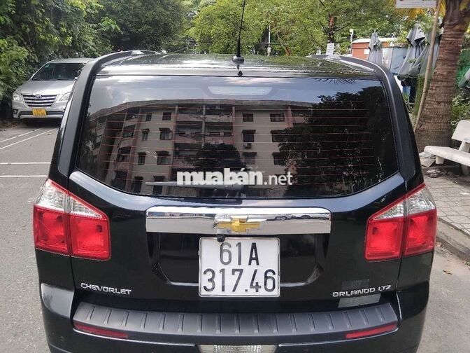 Chevrolet Orlando LTZ 7 chỗ Đen