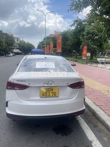 Hyundai Accent Tiêu chuẩn 75000km Trắng