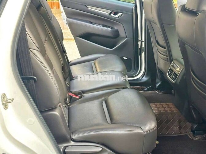 Mazda CX-8 2024 2.5 Premium 2.9 vạn km Trắng