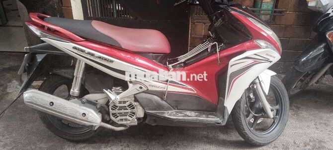 HONDA AIR BLADE 110CC ĐỎ TRẮNG ĐEN