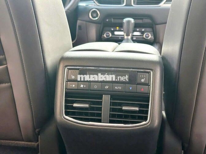 Mazda CX-8 2024 2.5 Premium 2.9 vạn km Trắng